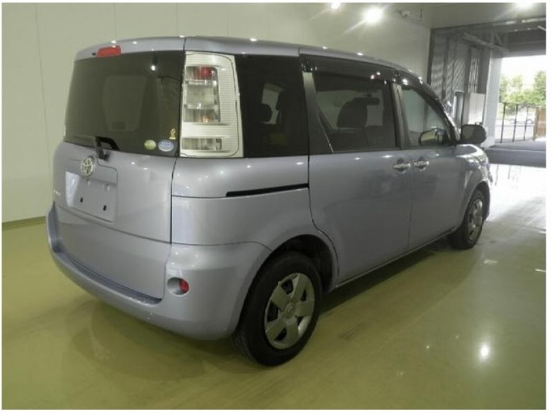 Toyota Sienta New Model For Sale In Kenya