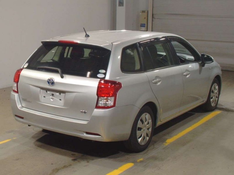 Toyota Fielder 2015 Hybrid