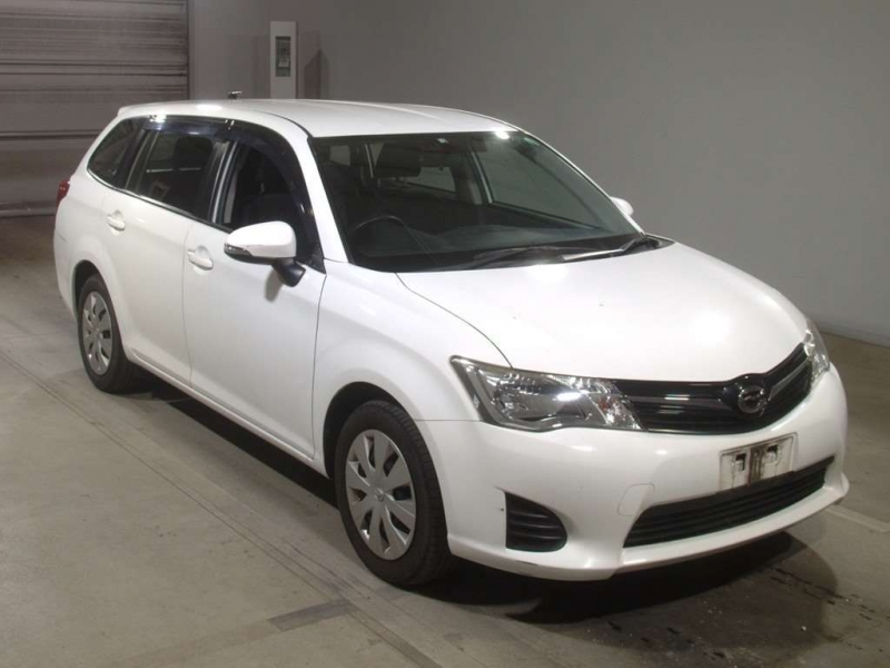 Toyota Axio 2014